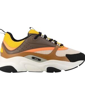 Dior sneaker M-B22 Calfskin , size 42. (Like new)